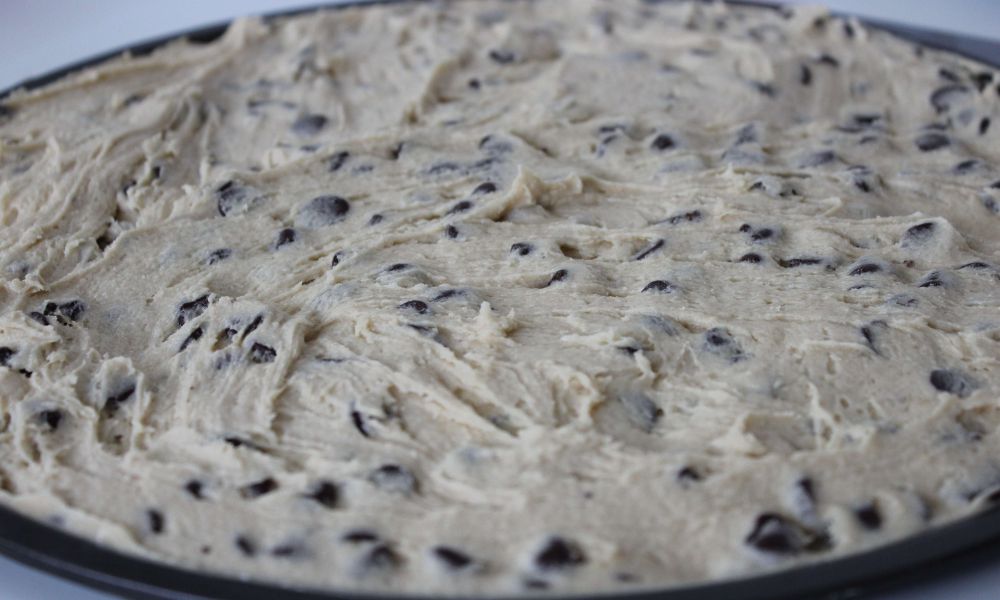 Chocolate Chip Cookie Cake Process